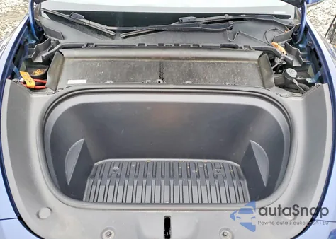 2022 Tesla Model Y из США, поврежденный, VIN 7SAYGDEE3NF488236